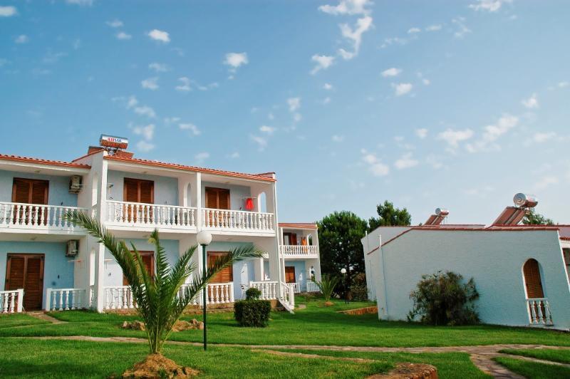 Hotel Navarone Petrochori  Luaran gambar
